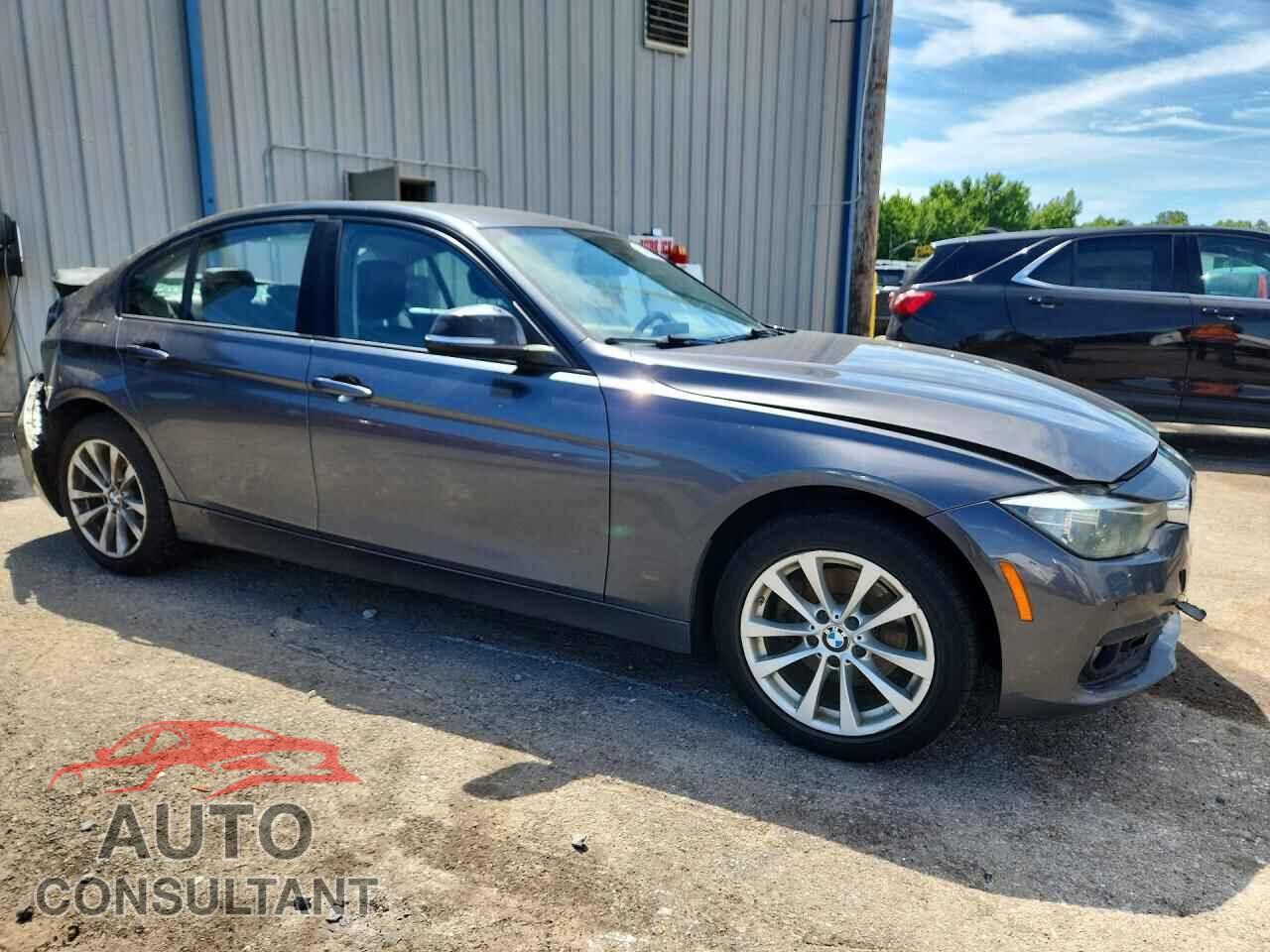 BMW 3 SERIES 2017 - WBA8A9C57HK620109