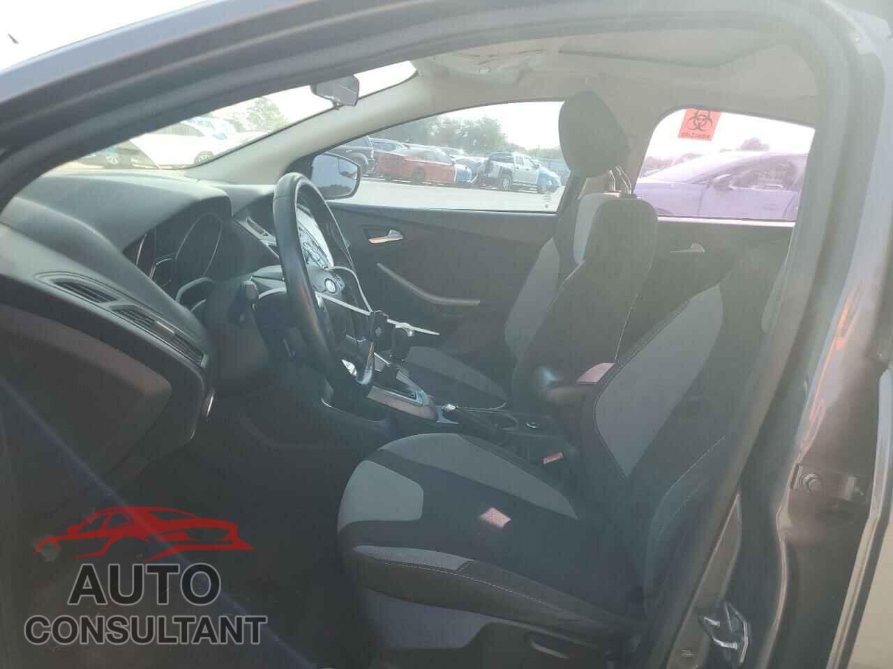 FORD FOCUS 2012 - 1FAHP3K28CL298448