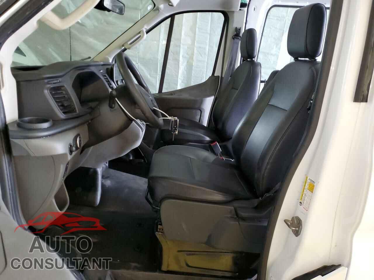 FORD TRANSIT 2023 - 1FTBR3X8XPKA82734
