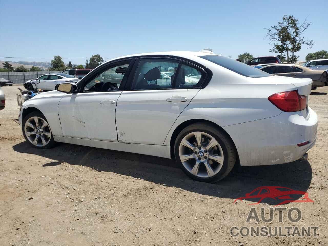 BMW 3 SERIES 2015 - WBA3B1G59FNT05410