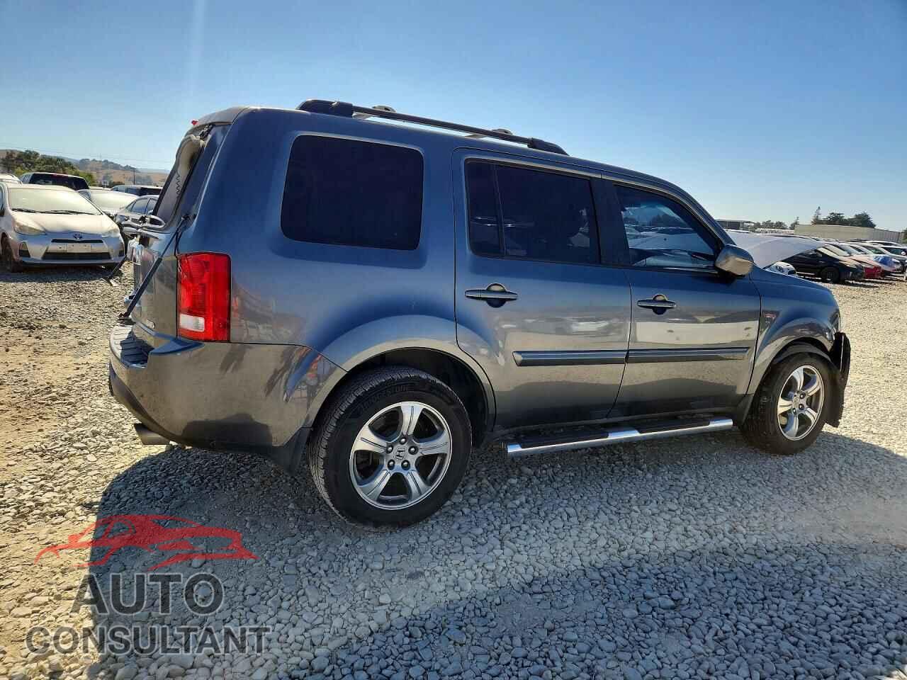 HONDA PILOT 2013 - 5FNYF4H78DB052610