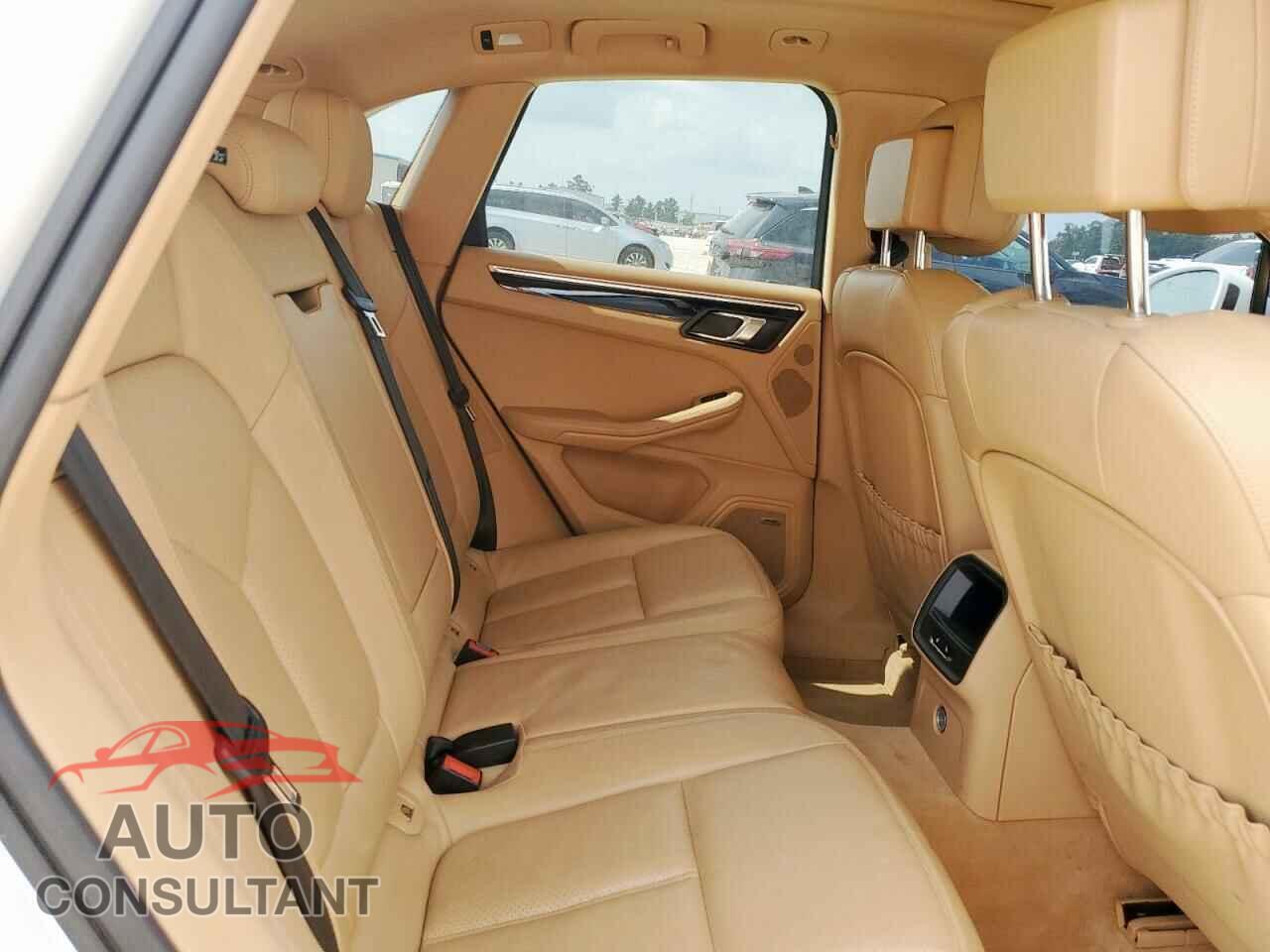 PORSCHE MACAN 2015 - WP1AB2A58FLB50612