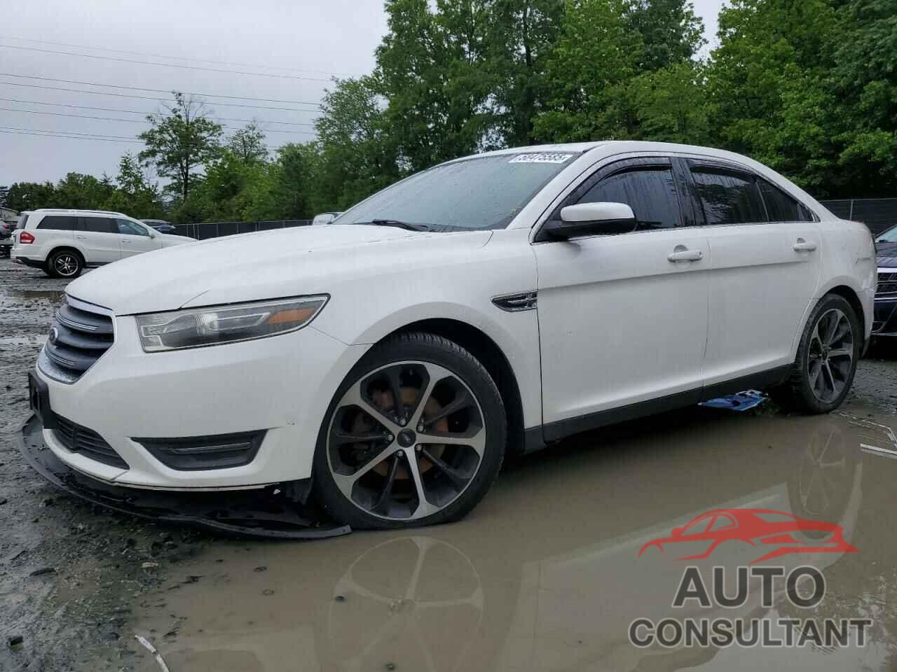 FORD TAURUS 2015 - 1FAHP2E82FG172545