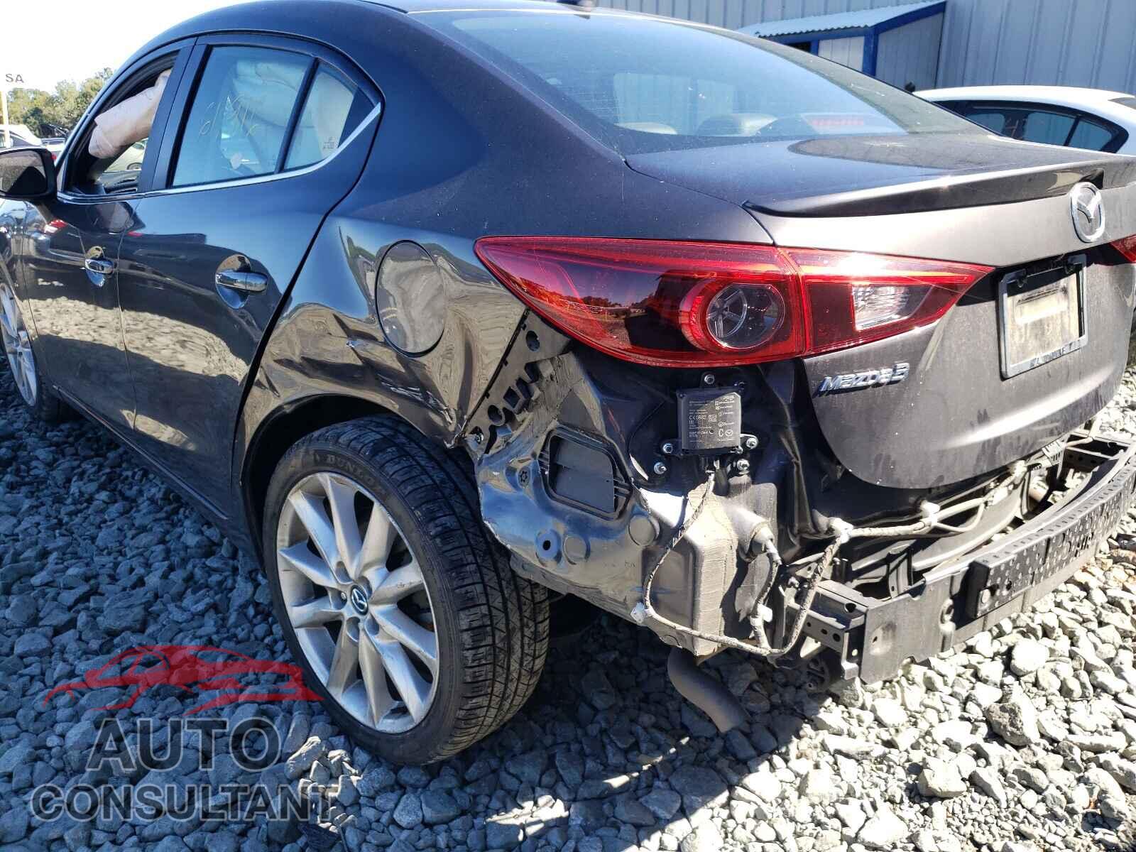MAZDA 3 2017 - 3MZBN1W33HM141149