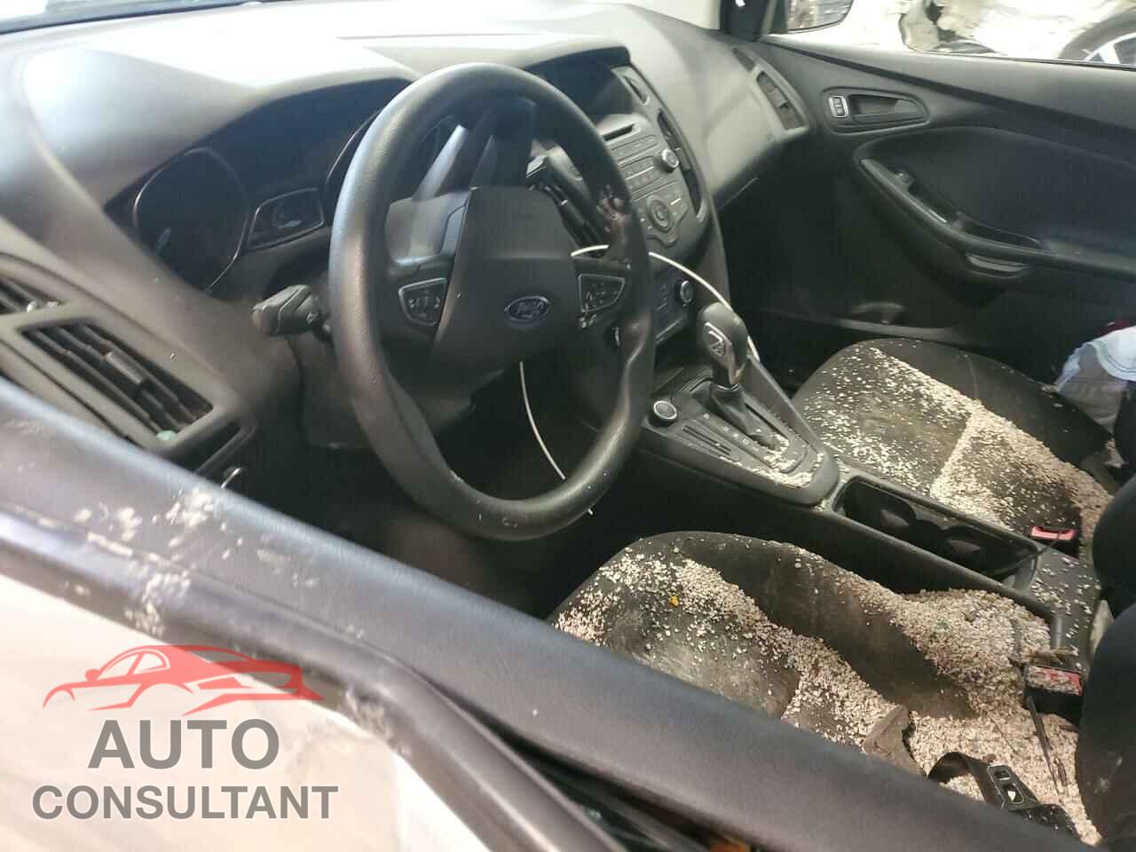 FORD FOCUS 2016 - 1FADP3E29GL224553