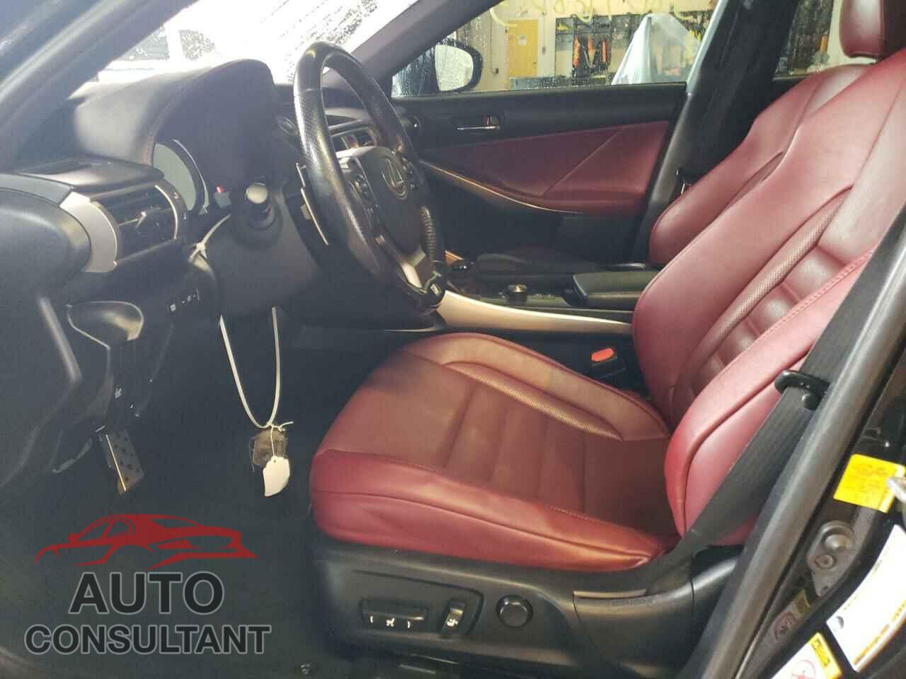 LEXUS IS 2016 - JTHCM1D25G5012045