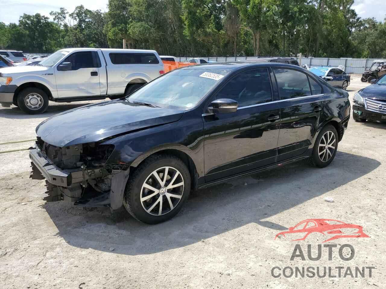 VOLKSWAGEN JETTA 2018 - 3VWDB7AJ0JM255495