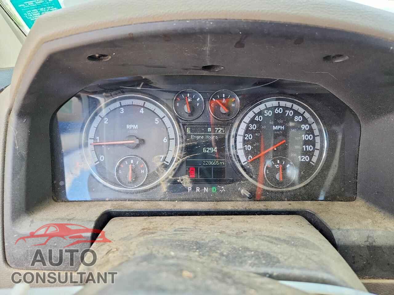 DODGE RAM 1500 2012 - 1C6RD7LT5CS203976