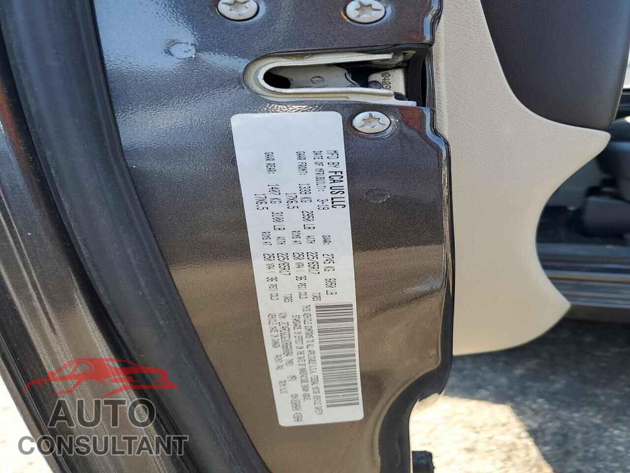 DODGE CARAVAN 2019 - 2C4RDGCG1KR660084