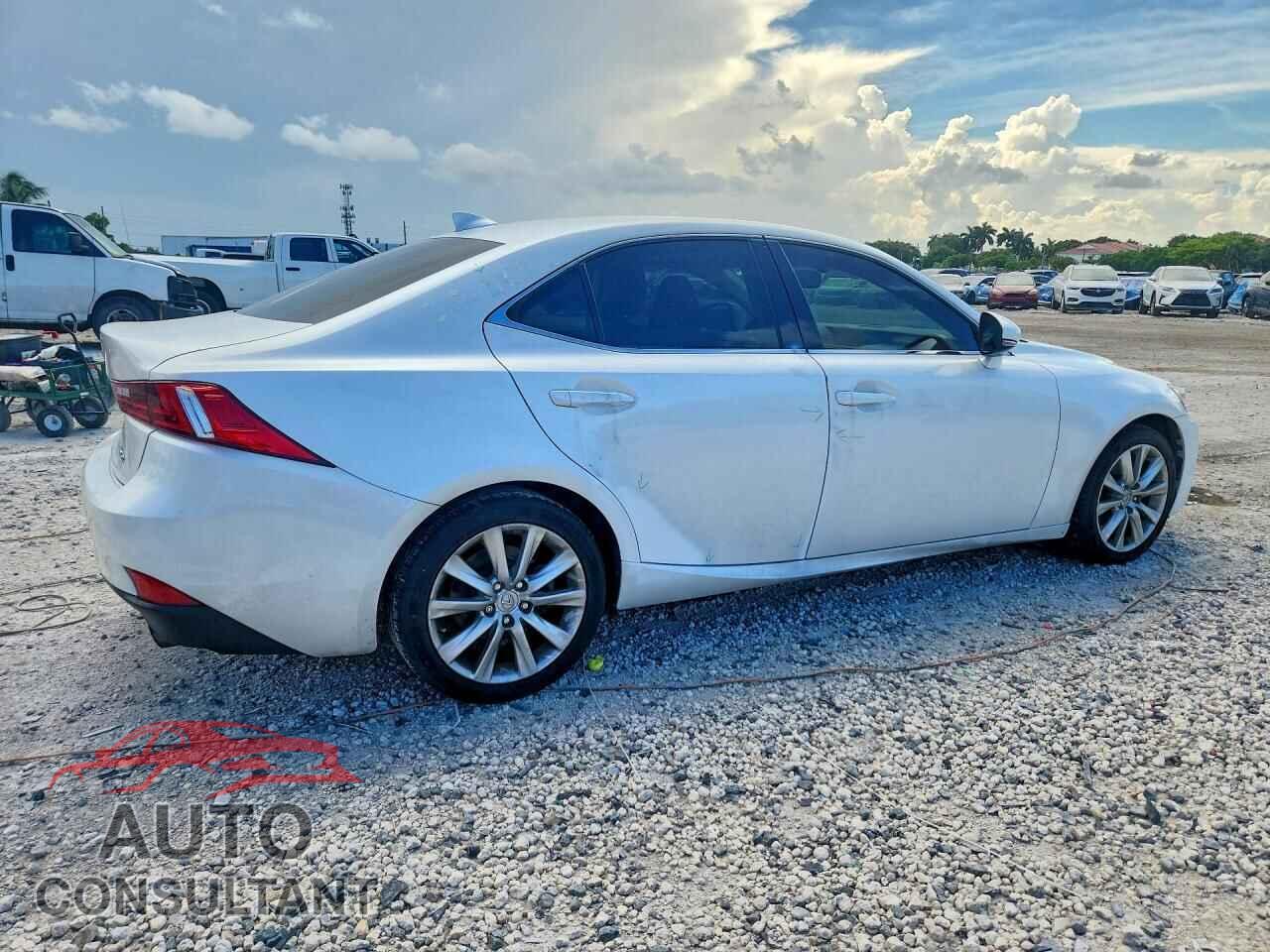 LEXUS IS 2015 - JTHBF1D25F5063159