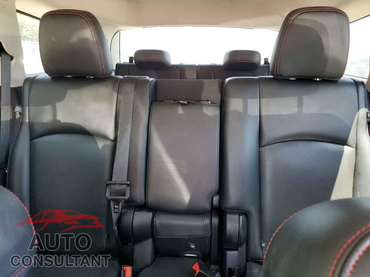 DODGE JOURNEY 2017 - 3C4PDCEG2HT702345