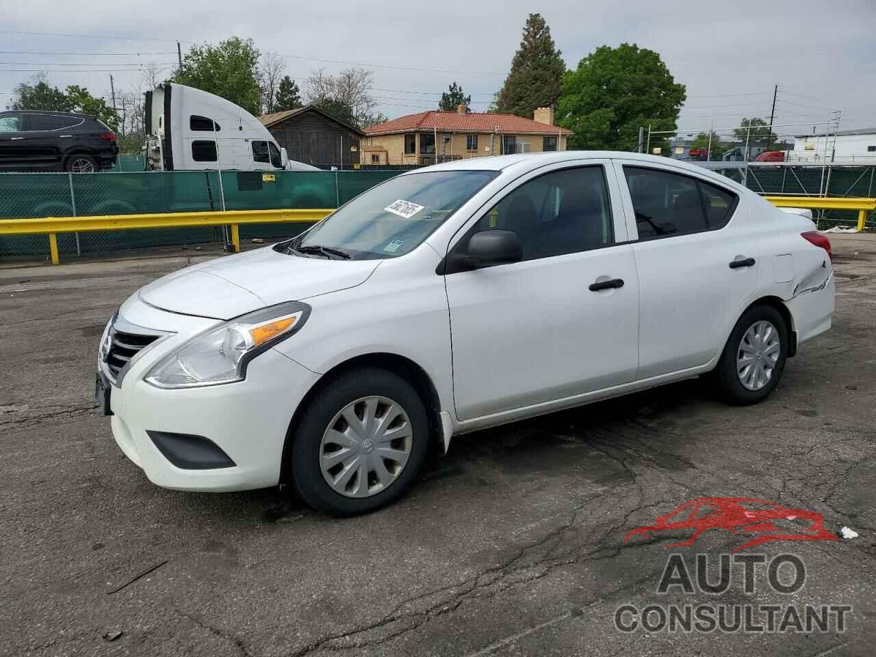 NISSAN VERSA 2015 - 3N1CN7AP0FL824999