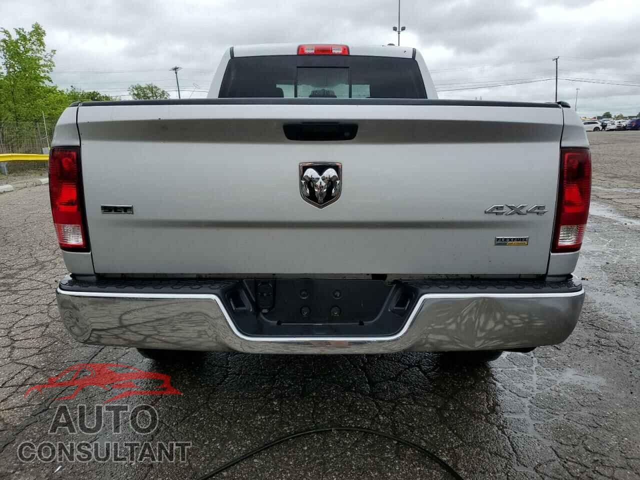 DODGE RAM 1500 2012 - 1C6RD7GP2CS103556