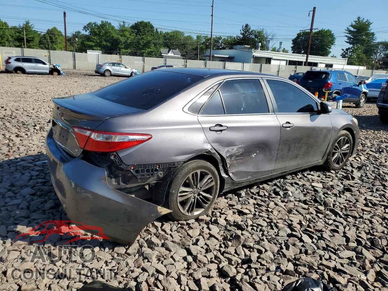 TOYOTA CAMRY 2016 - 4T1BF1FK0GU165017