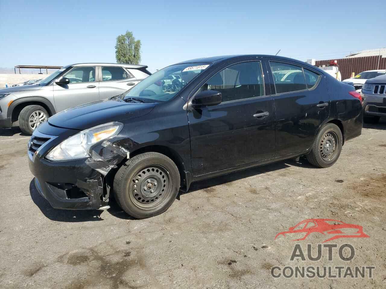 NISSAN VERSA 2018 - 3N1CN7AP7JL823888