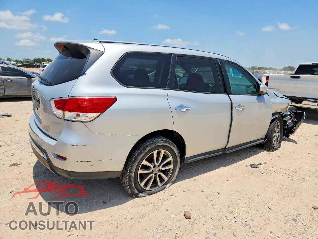 NISSAN PATHFINDER 2013 - 5N1AR2MN5DC621925