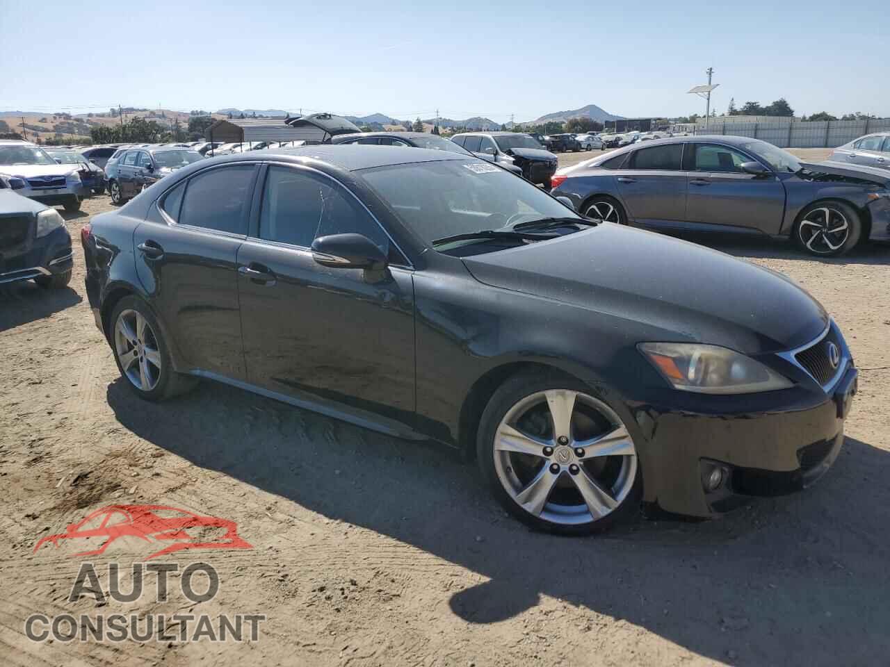 LEXUS IS 2011 - JTHBF5C26B5135876