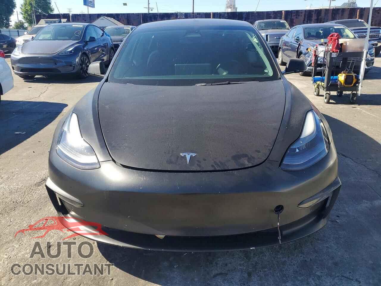 TESLA MODEL 3 2022 - 5YJ3E1EA9NF294206