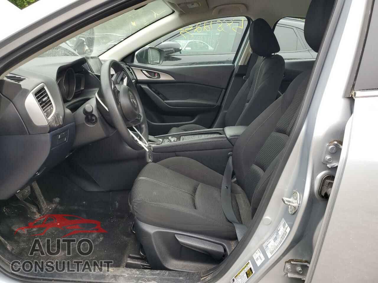 MAZDA 3 2017 - 3MZBN1U77HM155349