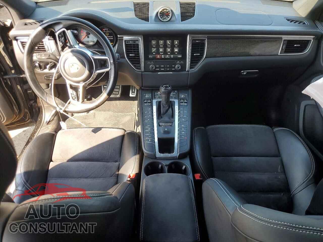 PORSCHE MACAN 2017 - WP1AG2A5XHLB55105