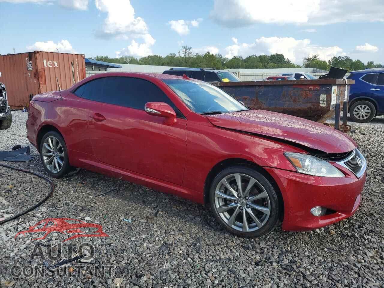 LEXUS IS 2015 - JTHFF2C22F2532895