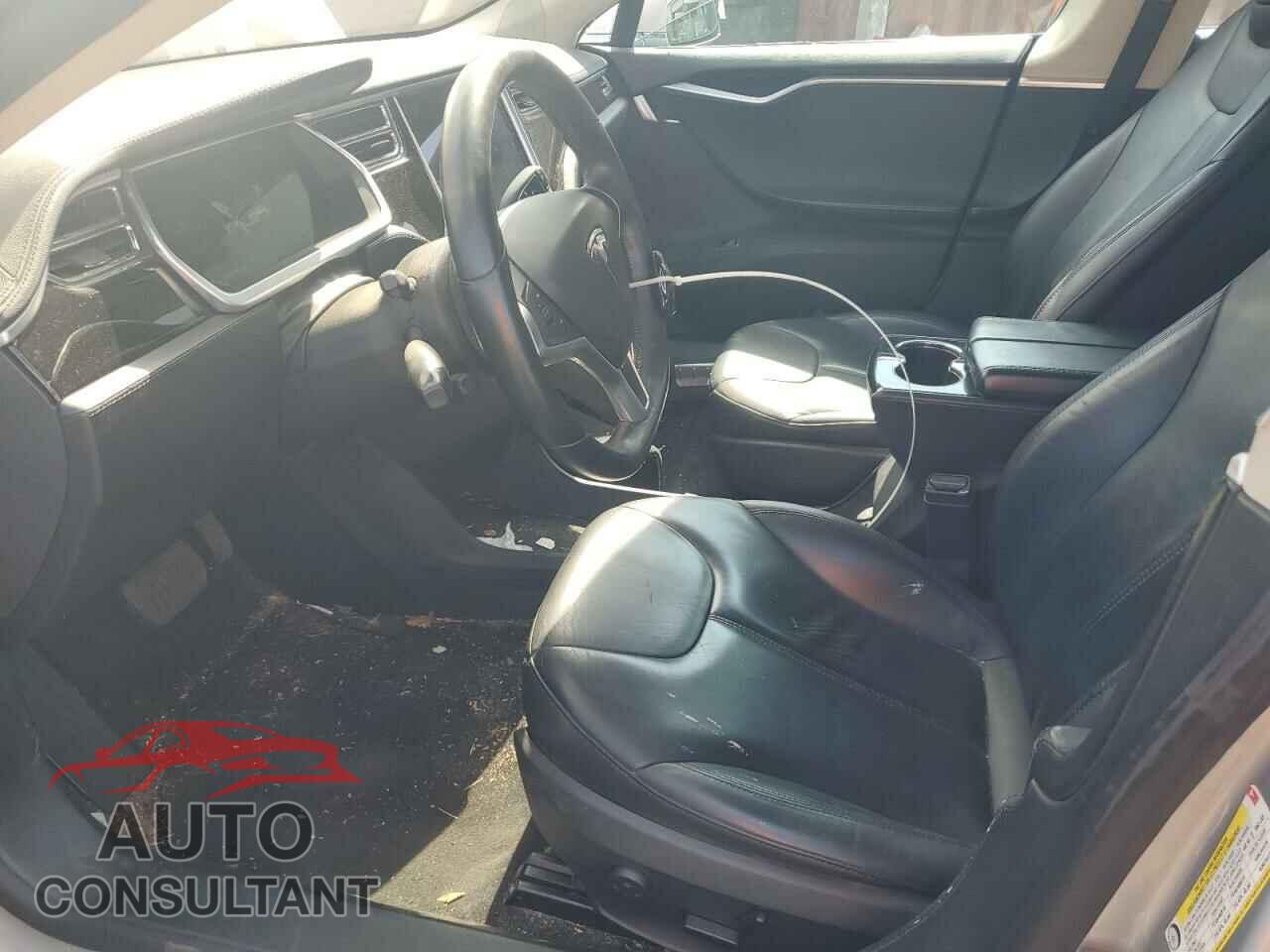 TESLA MODEL S 2013 - 5YJSA1CG9DFP06427