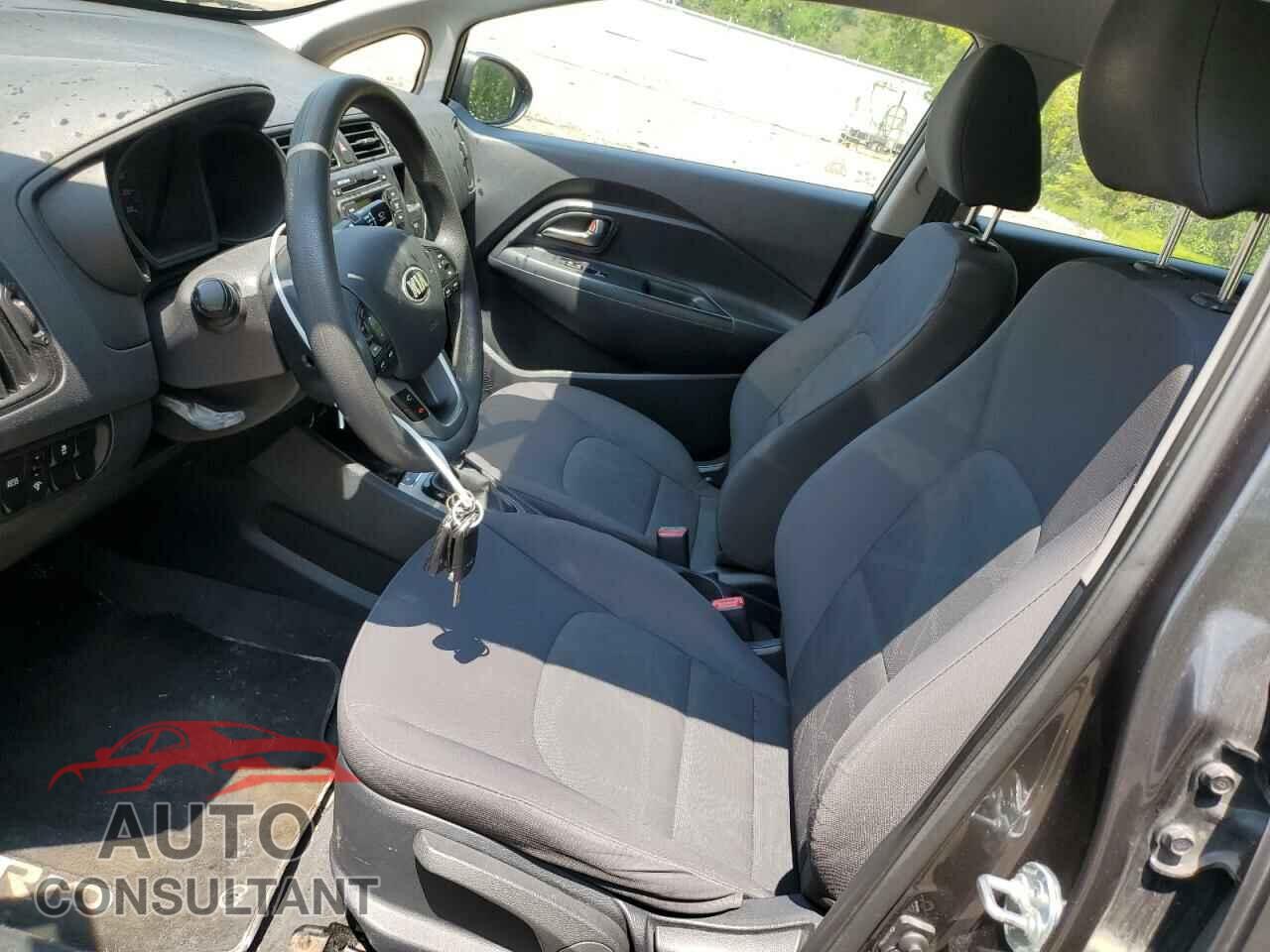 KIA RIO 2014 - KNADM4A33E6379180