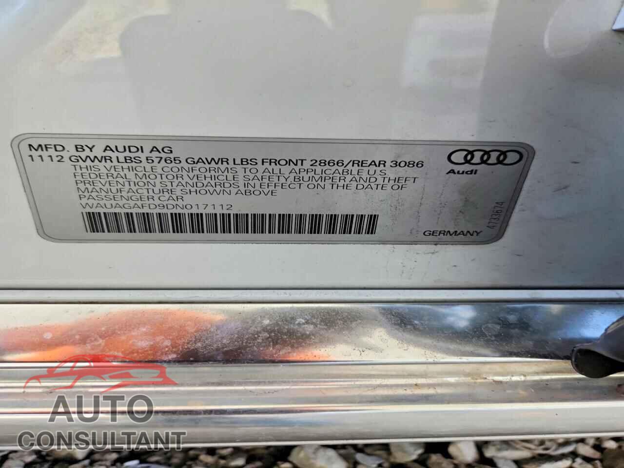 AUDI A8 2013 - WAUAGAFD9DN017112