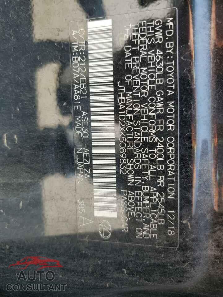 LEXUS IS 2019 - JTHBA1D2XK5089832