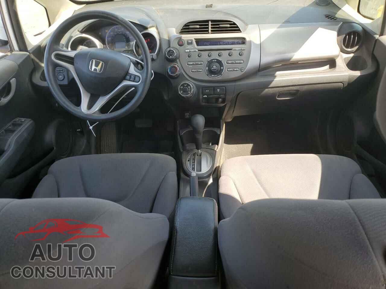 HONDA FIT 2013 - JHMGE8H37DC048997