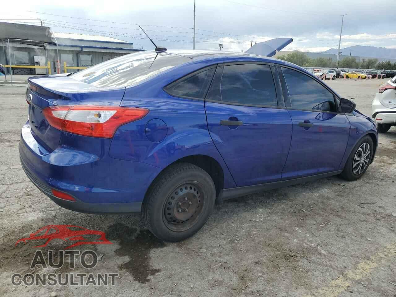FORD FOCUS 2012 - 1FAHP3E21CL267960