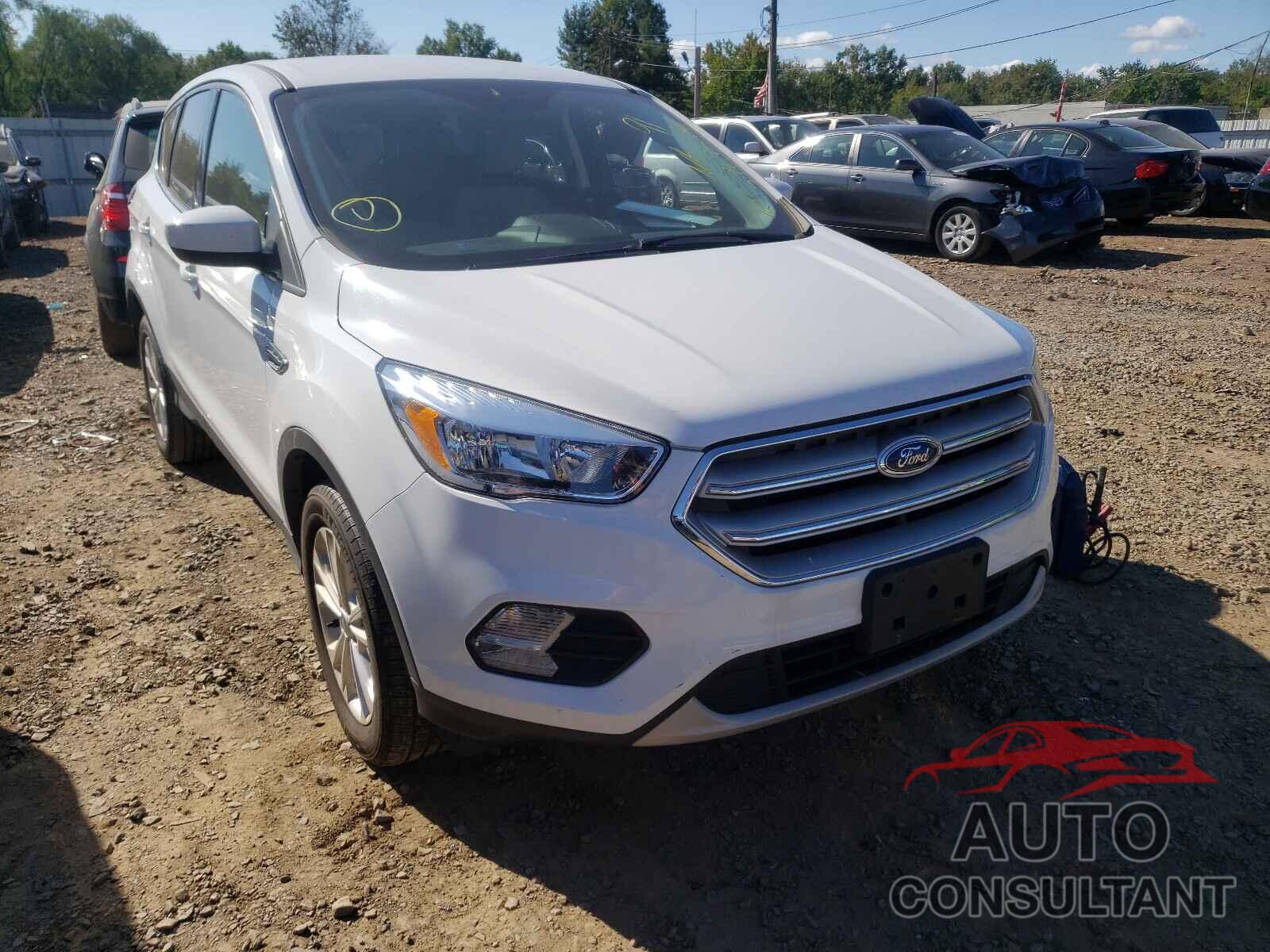 FORD ESCAPE 2019 - 1FMCU9GD8KUA84929
