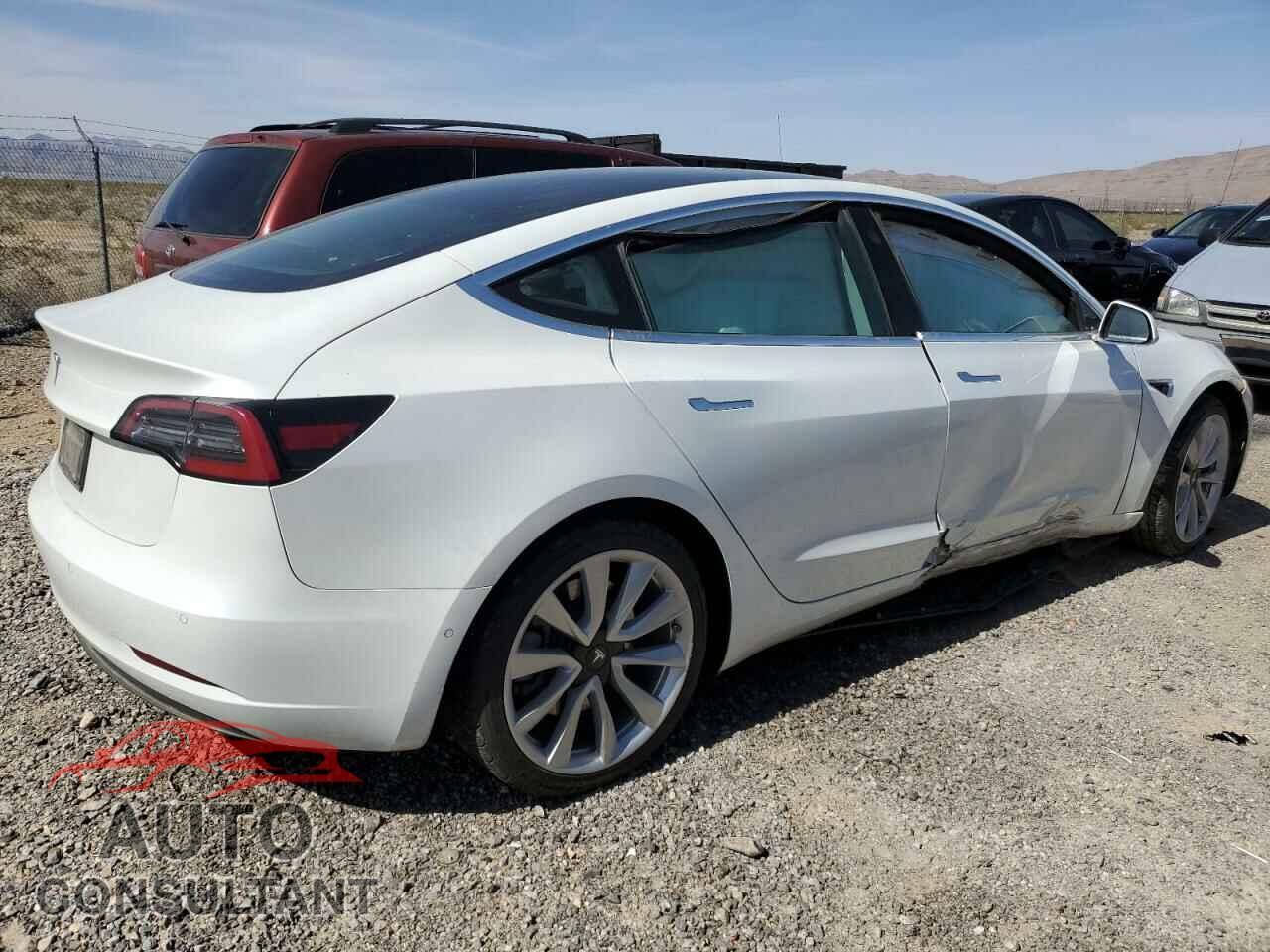 TESLA MODEL 3 2020 - 5YJ3E1EAXLF709093