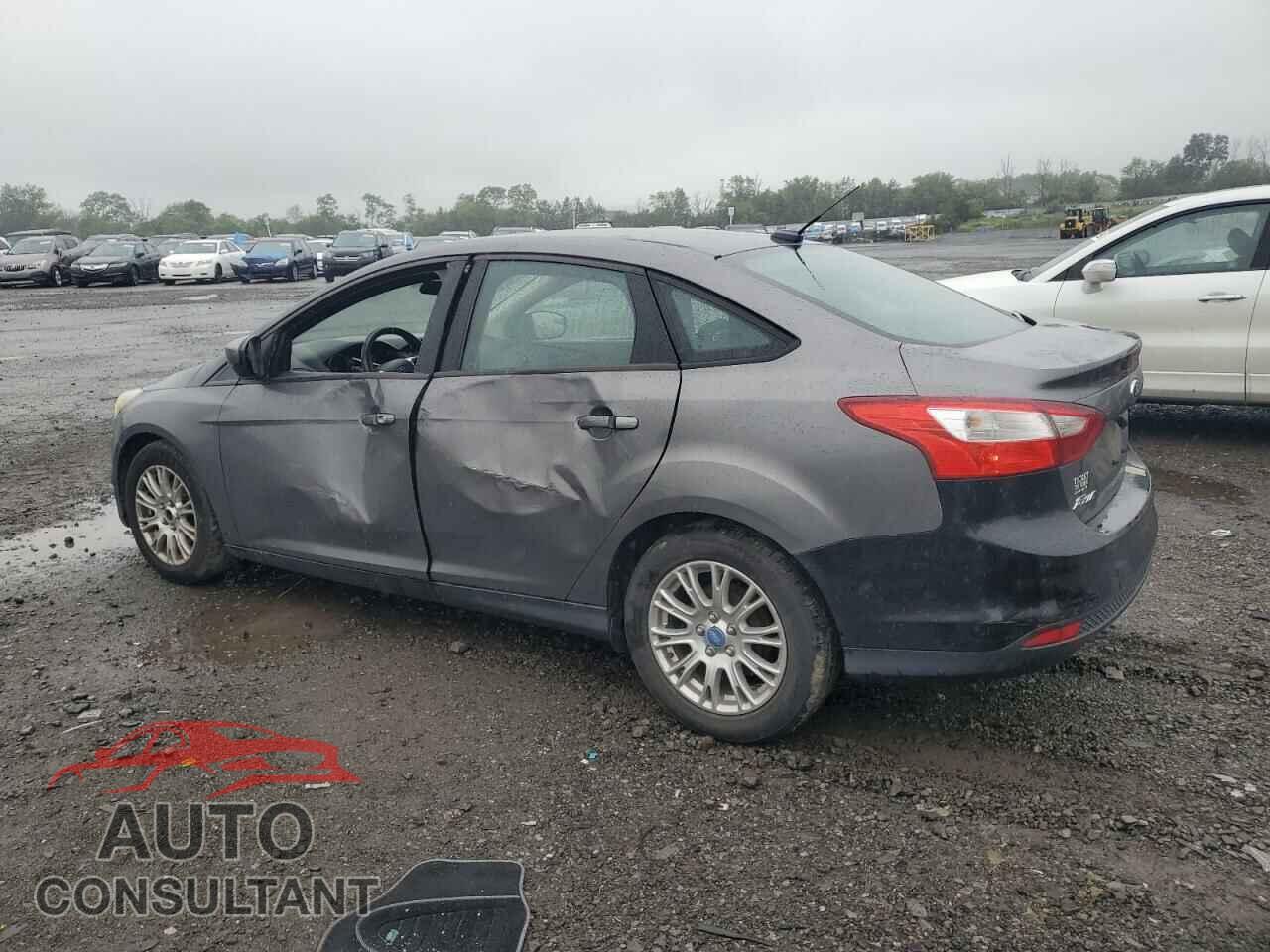 FORD FOCUS 2012 - 1FAHP3F22CL374708