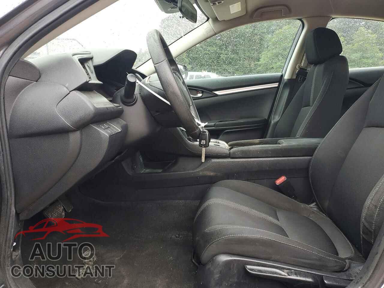 HONDA CIVIC 2019 - 2HGFC2F63KH579087