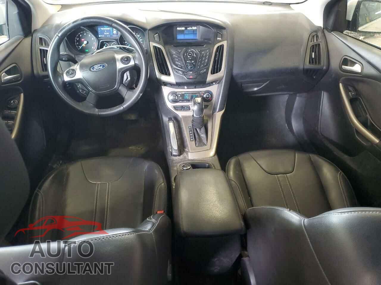 FORD FOCUS 2012 - 1FAHP3H22CL111938