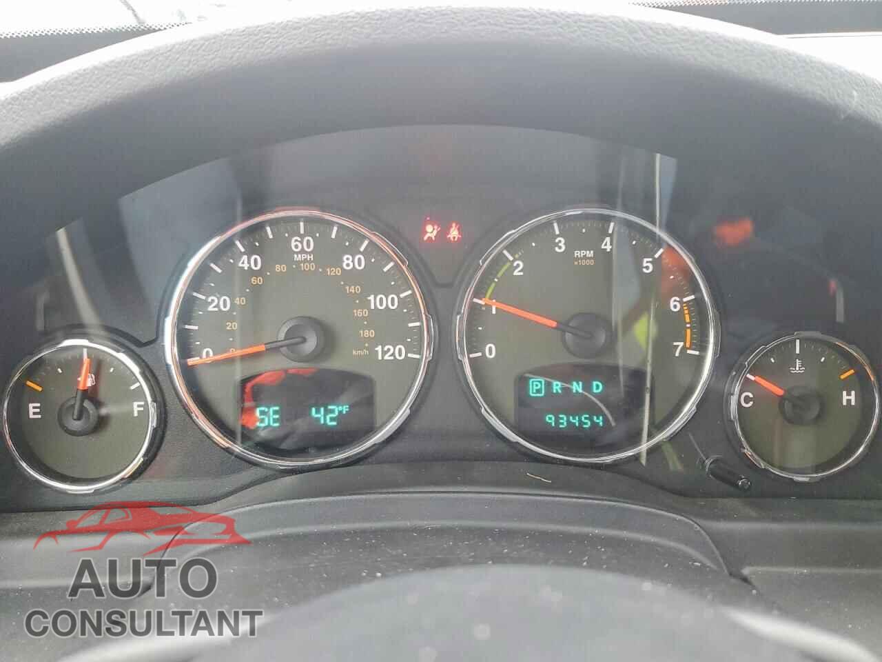 JEEP LIBERTY 2011 - 1J4PN2GK9BW558619