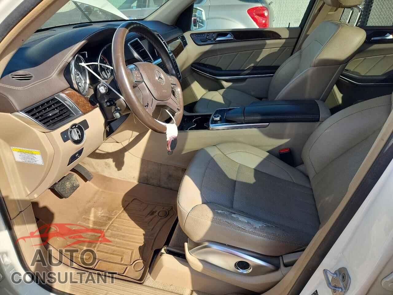 MERCEDES-BENZ GL-CLASS 2013 - 4JGDF2EE8DA184695