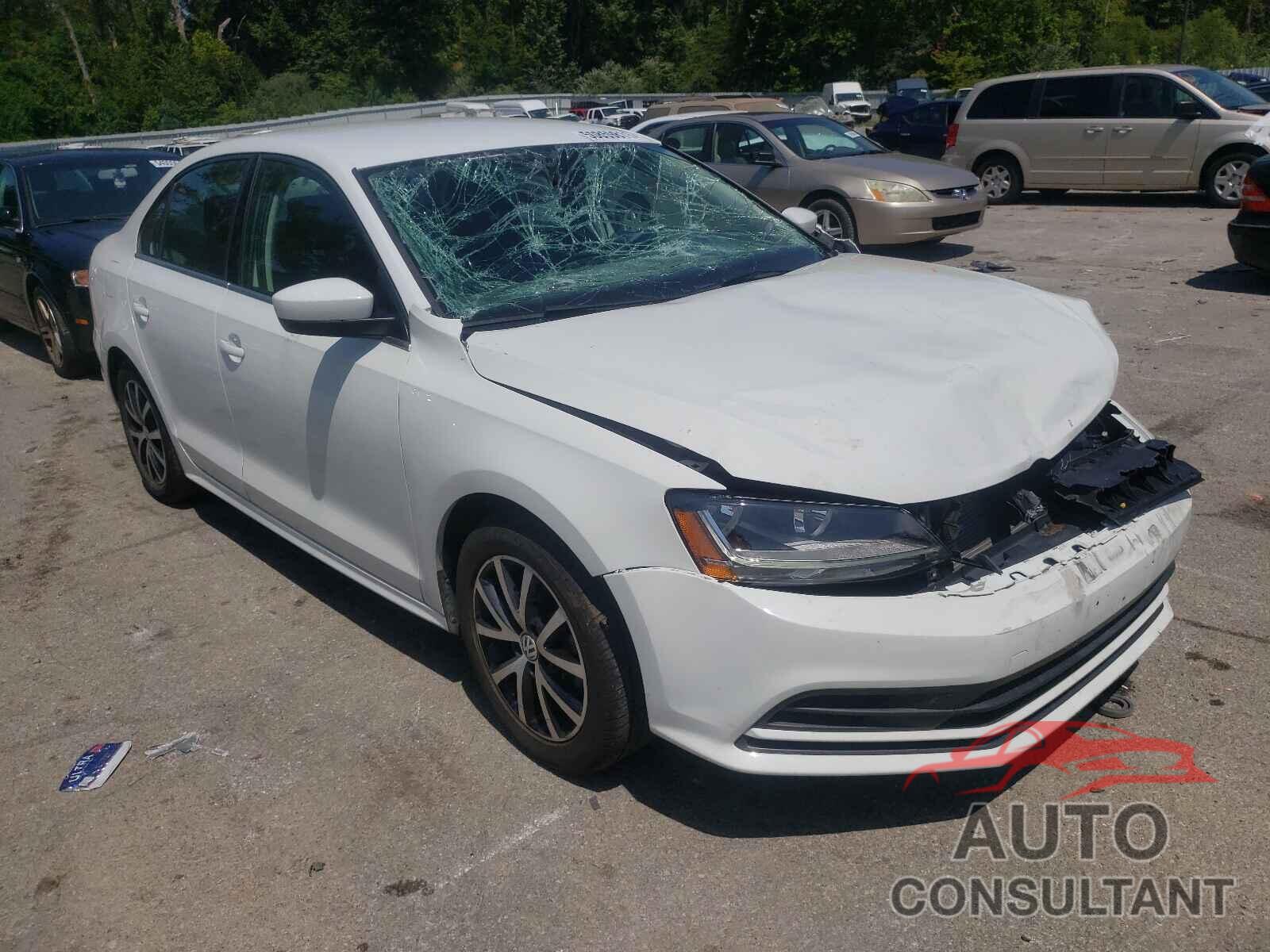 VOLKSWAGEN JETTA 2017 - 3VW2B7AJ8HM294921