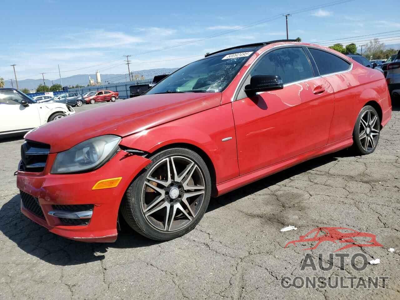 MERCEDES-BENZ C-CLASS 2013 - WDDGJ4HB0DG062512