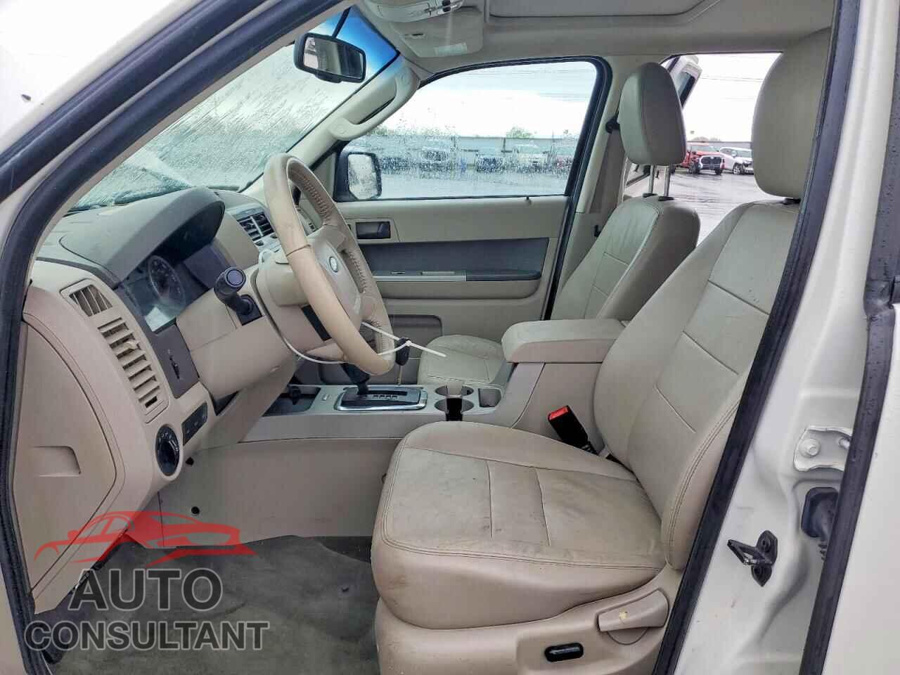FORD ESCAPE 2011 - 1FMCU9D77BKB67665