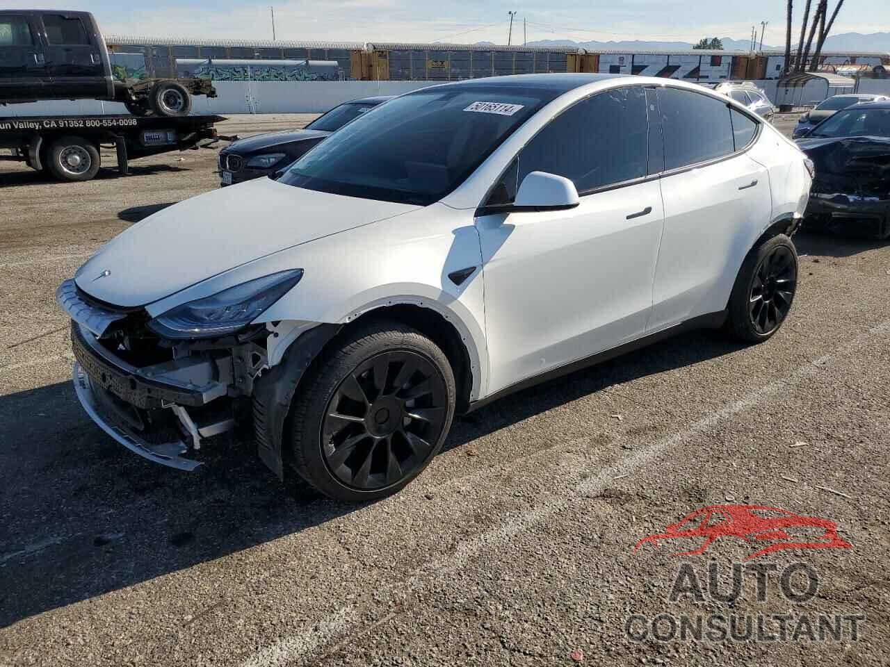 TESLA MODEL Y 2021 - 5YJYGDEE0MF301501