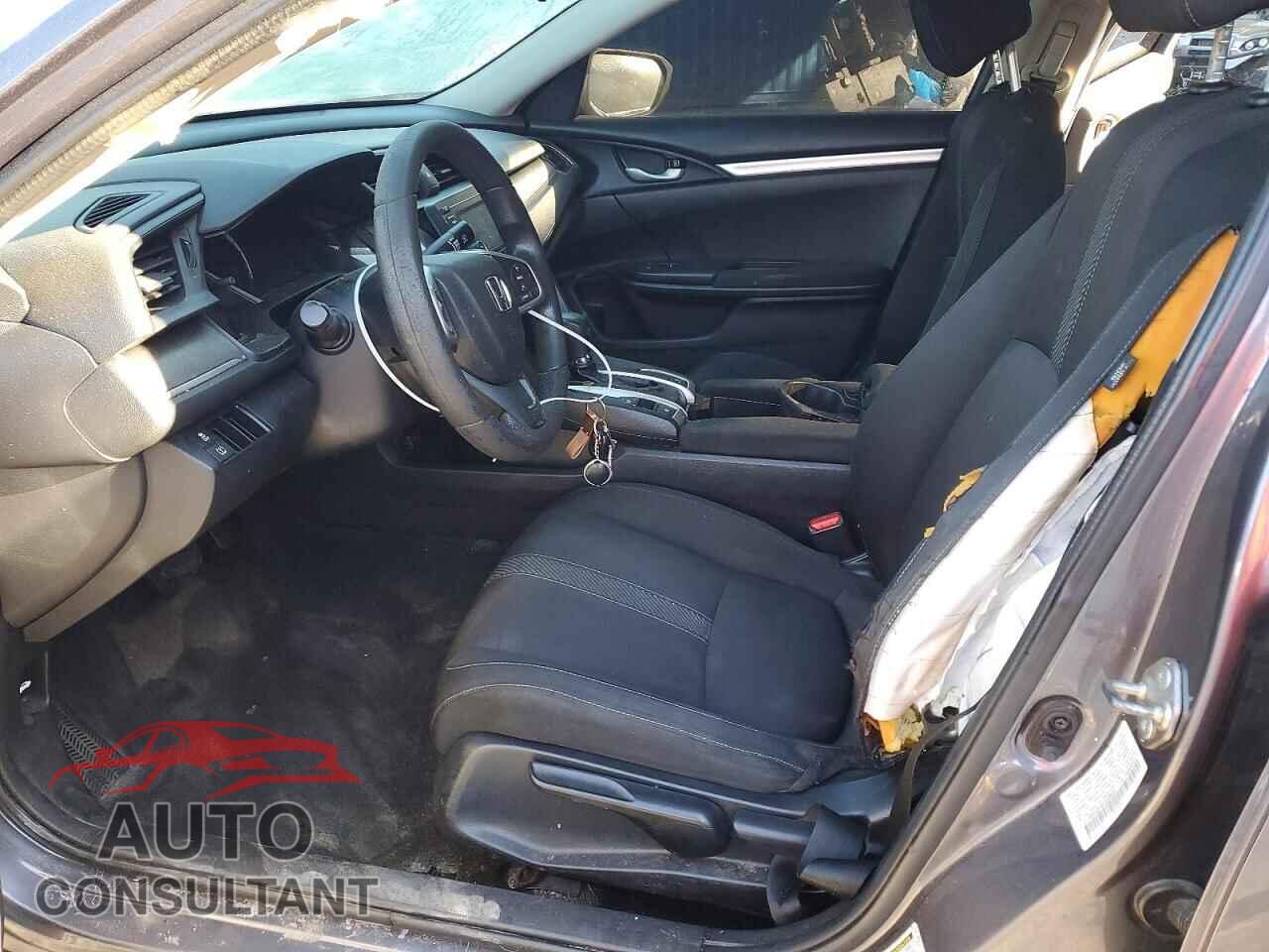 HONDA CIVIC 2018 - 19XFC2F52JE030237