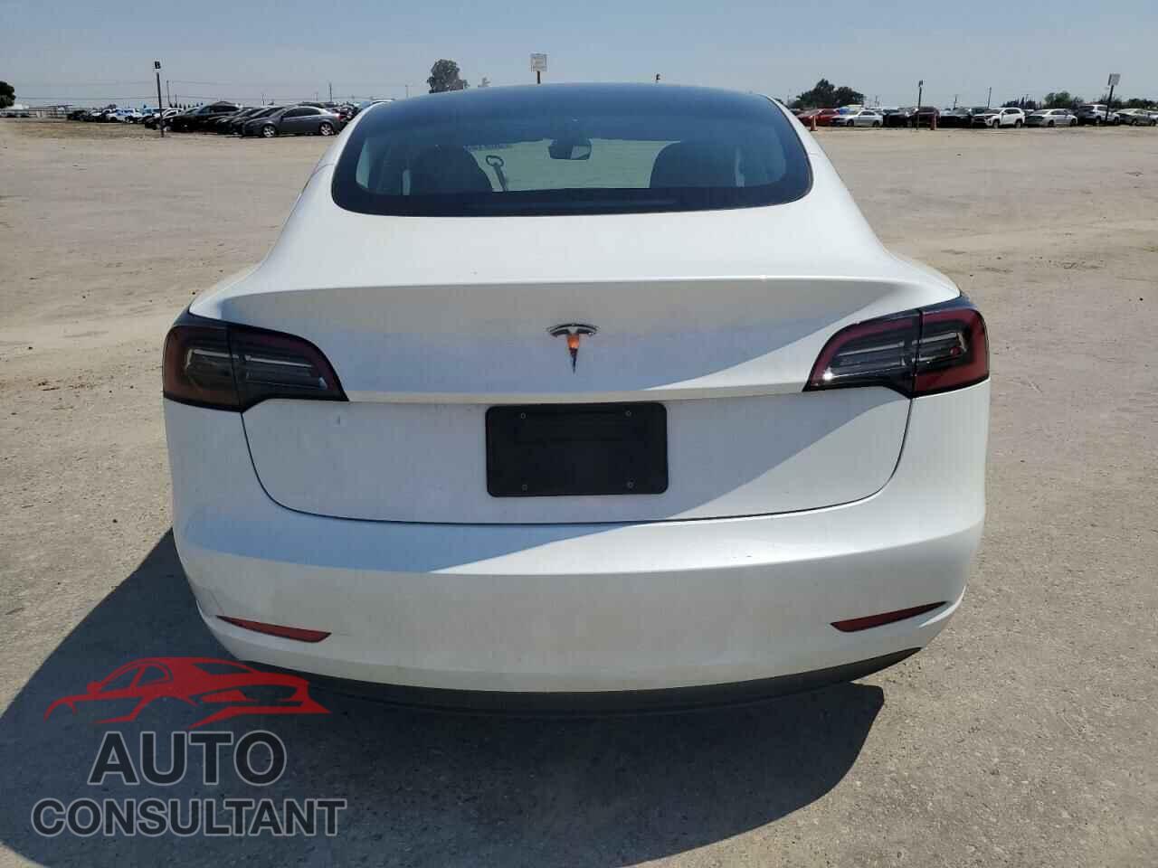 TESLA MODEL 3 2023 - 5YJ3E1EA1PF684526