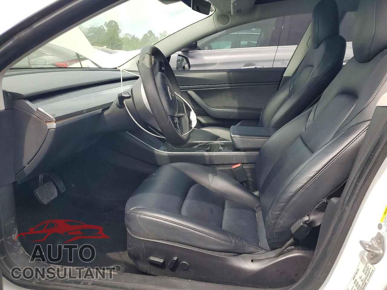 TESLA MODEL 3 2020 - 5YJ3E1EB3LF618563
