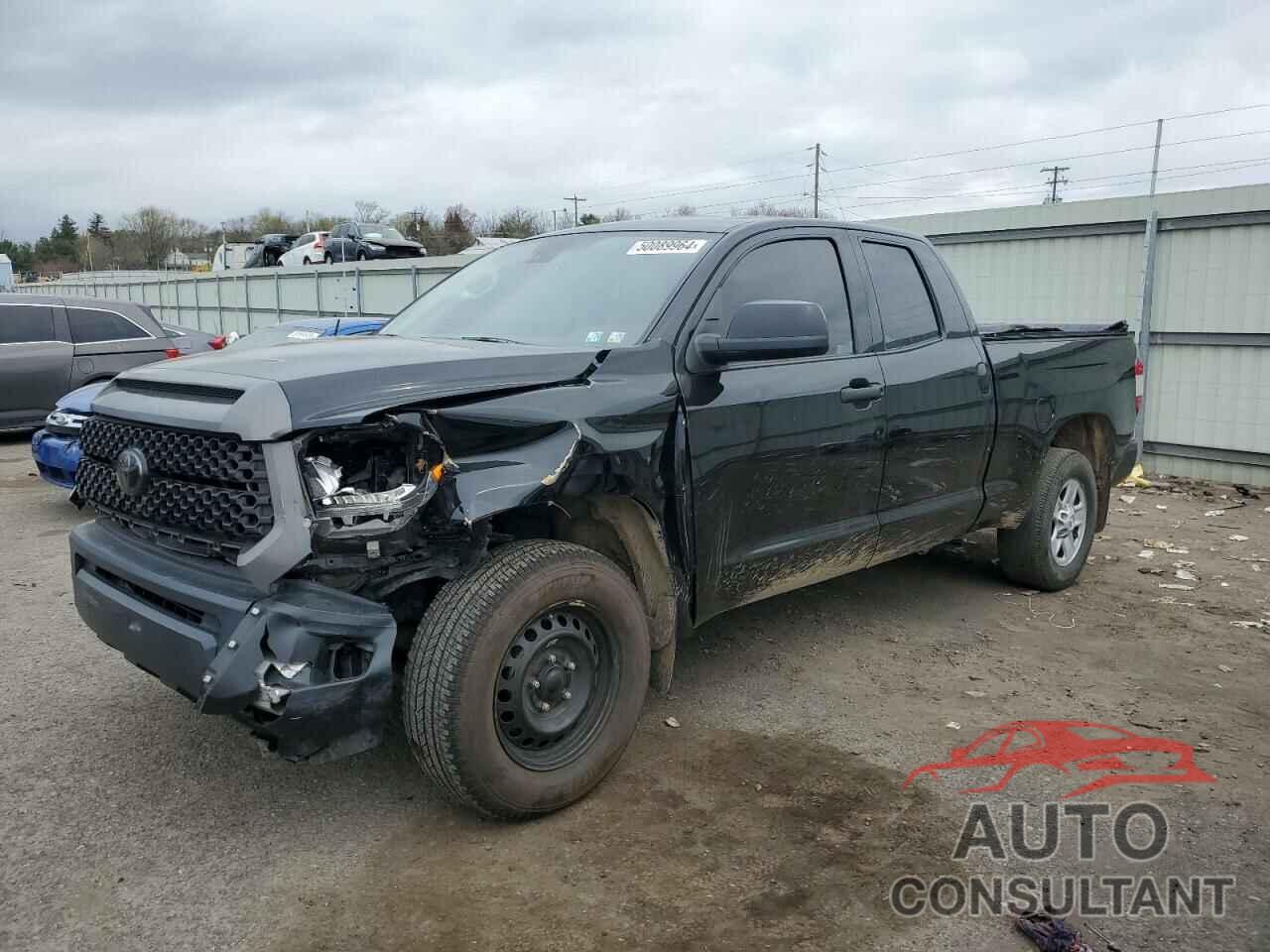 TOYOTA TUNDRA 2018 - 5TFUM5F11JX076435