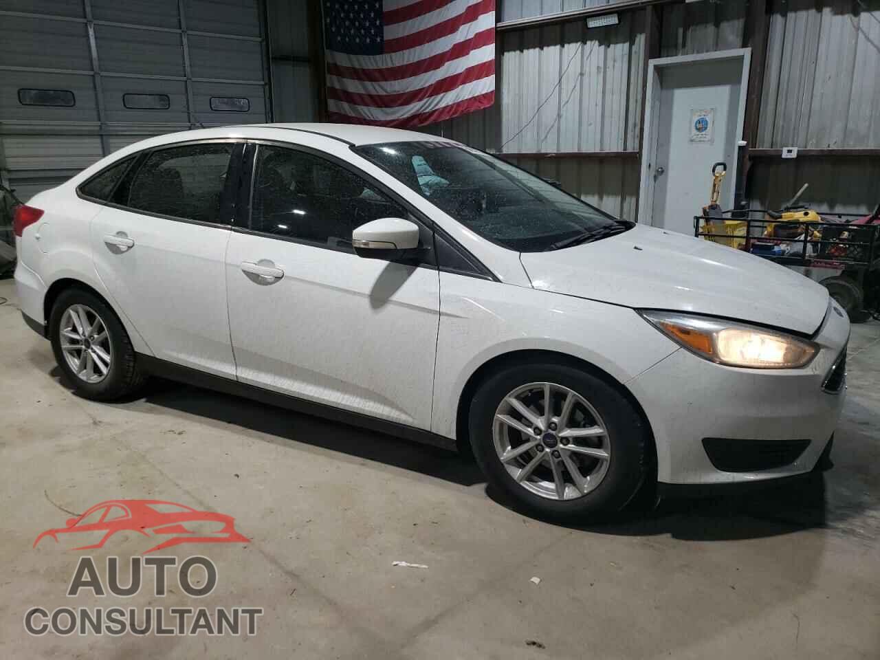 FORD FOCUS 2017 - 1FADP3F22HL267664