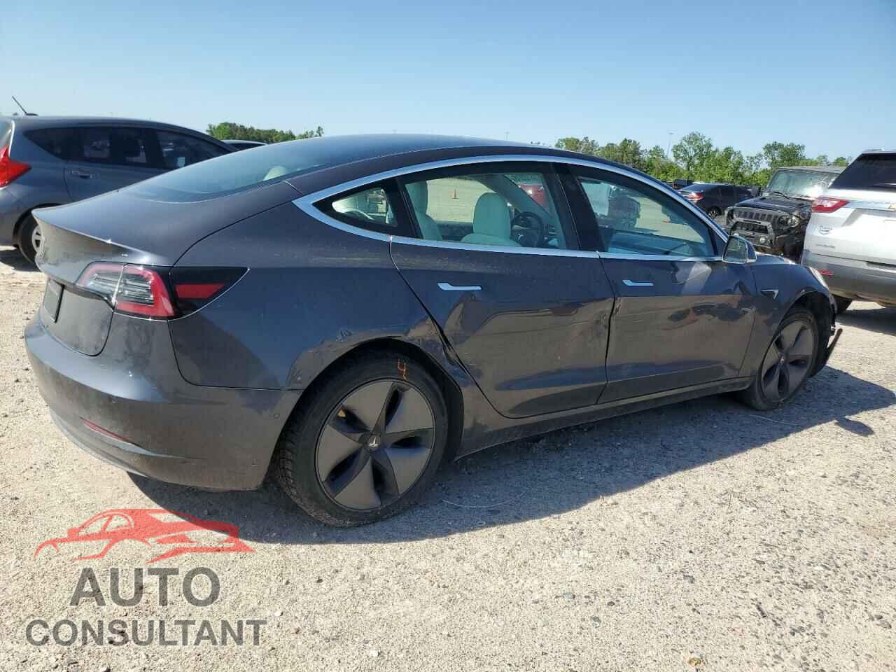 TESLA MODEL 3 2019 - 5YJ3E1EA0KF312054