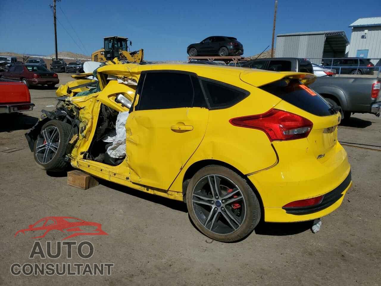FORD FOCUS 2017 - 1FADP3L99HL223310