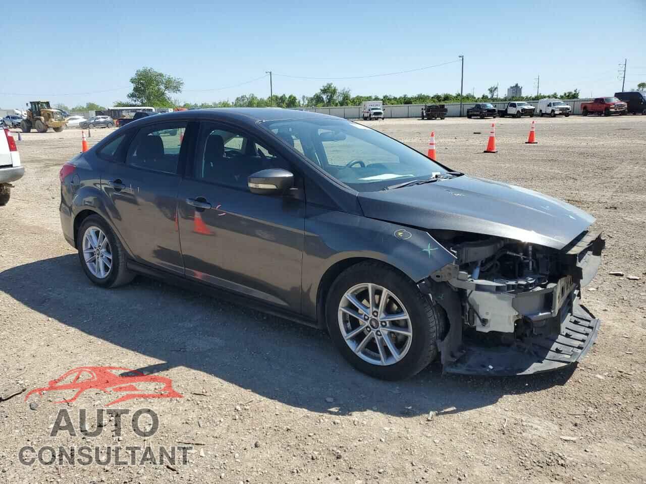 FORD FOCUS 2017 - 1FADP3F29HL271999